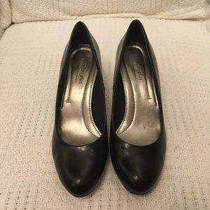 Black Comfort Plus Heels